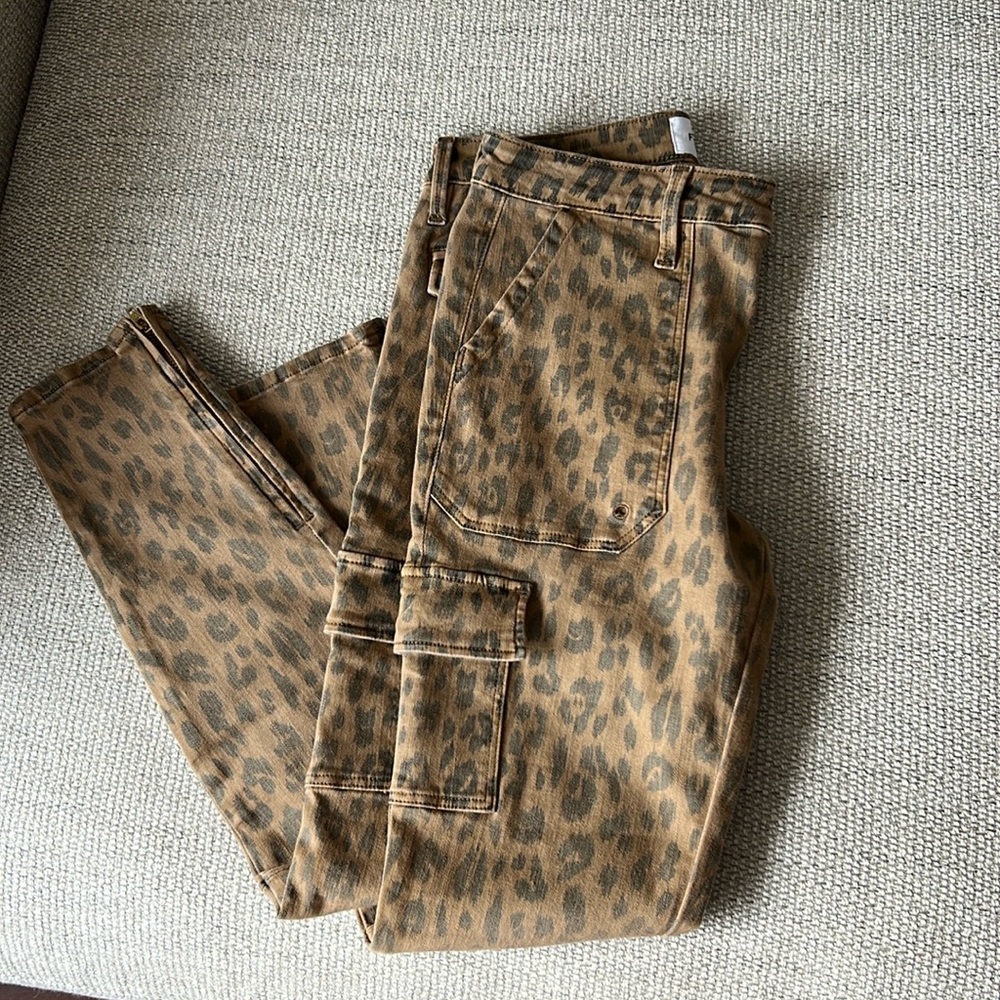 NWOT Frame animal print jeans TRENDING Sz 27